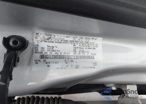 2015 Ford Focus Se z USA, uszkodzony, nr VIN 1FADP3F29FL302519